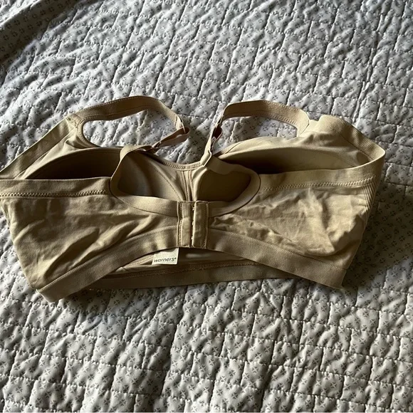 3/$15 Large beige bra see photos for details - Picture 4 of 5